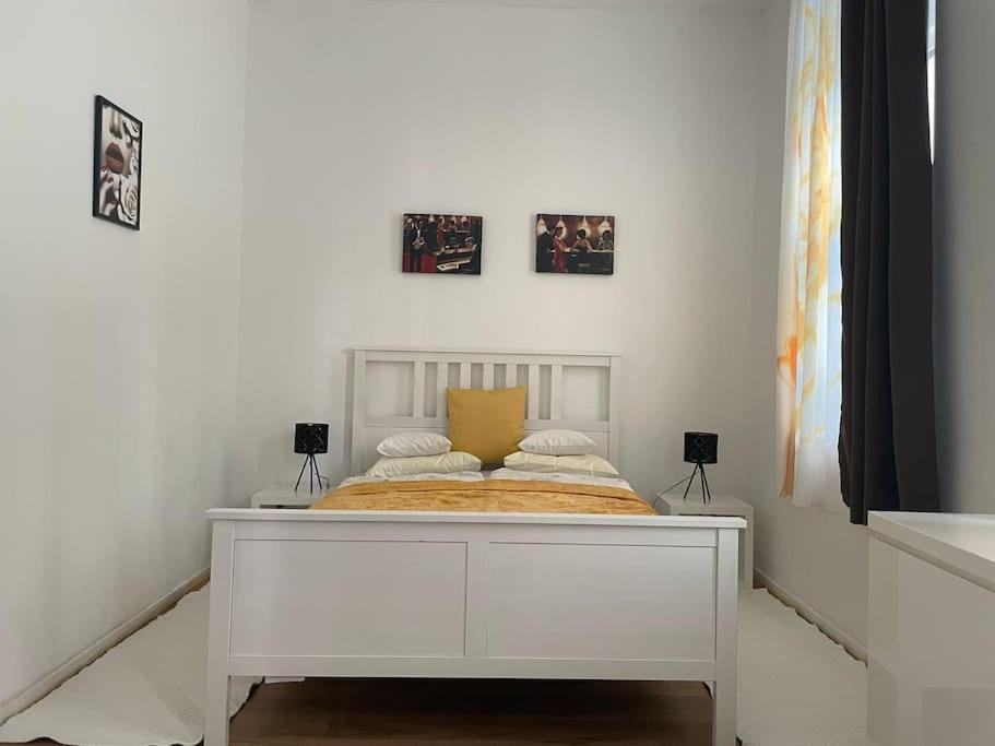 Stilvolle Wohnung Mit Terrasse/Garten Wien Ngoại thất bức ảnh